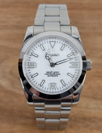 Explorer Classic | White