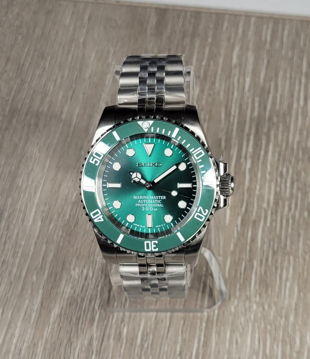 Sub No Date | HULK