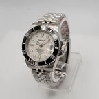 Custom Sub | White / Black