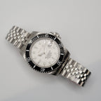 Custom Sub | White / Black