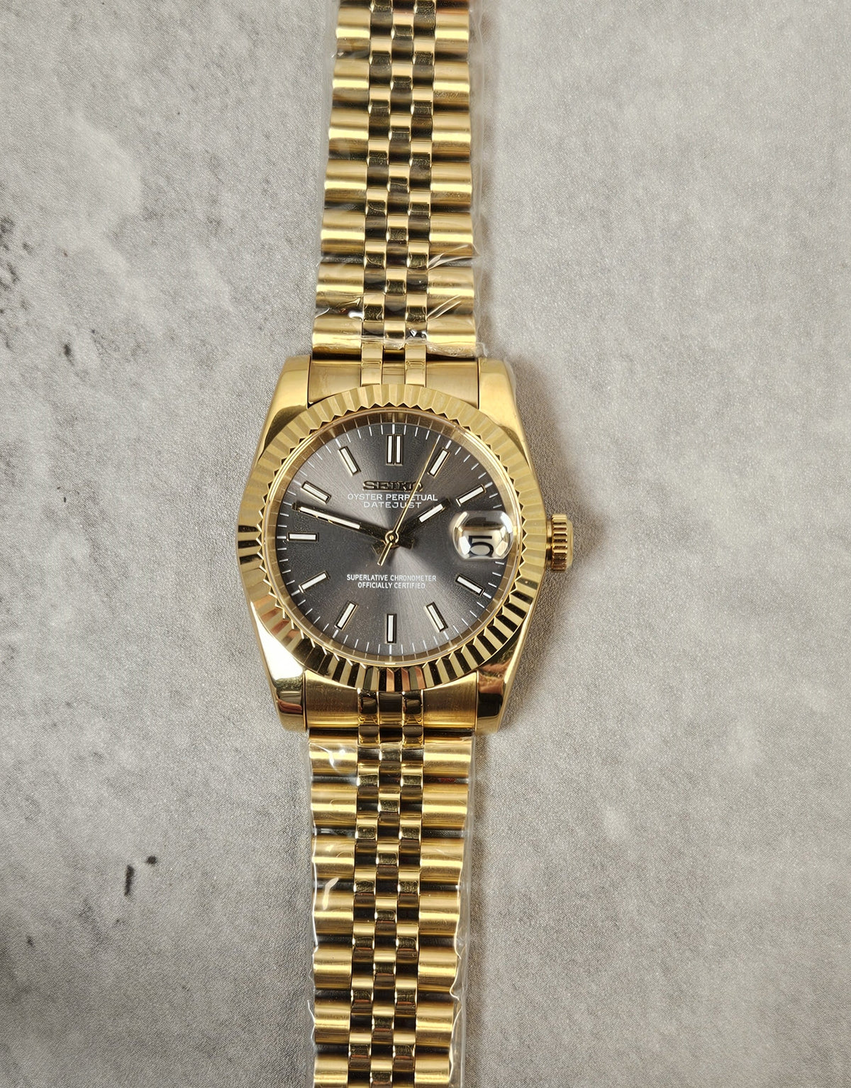 DateJust Gold | Various