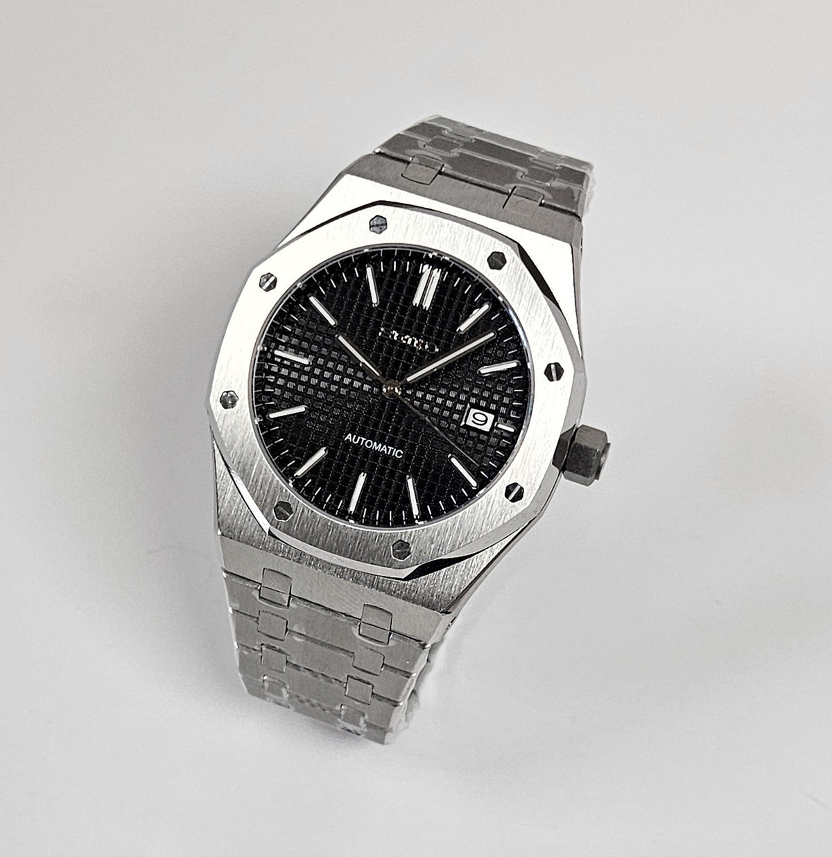 Royal Oak | Black