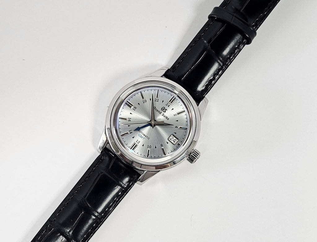 GMT-mod-watch-grand-seiko-ice-blue-dial