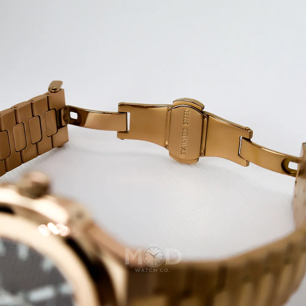 Nautilus Rose Gold | Black (Open Heart)